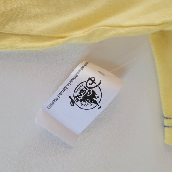 Chip And Dale Double The Fun Disney Parks Yellow Adult Tshirt XL NWT - Picture 4 of 9